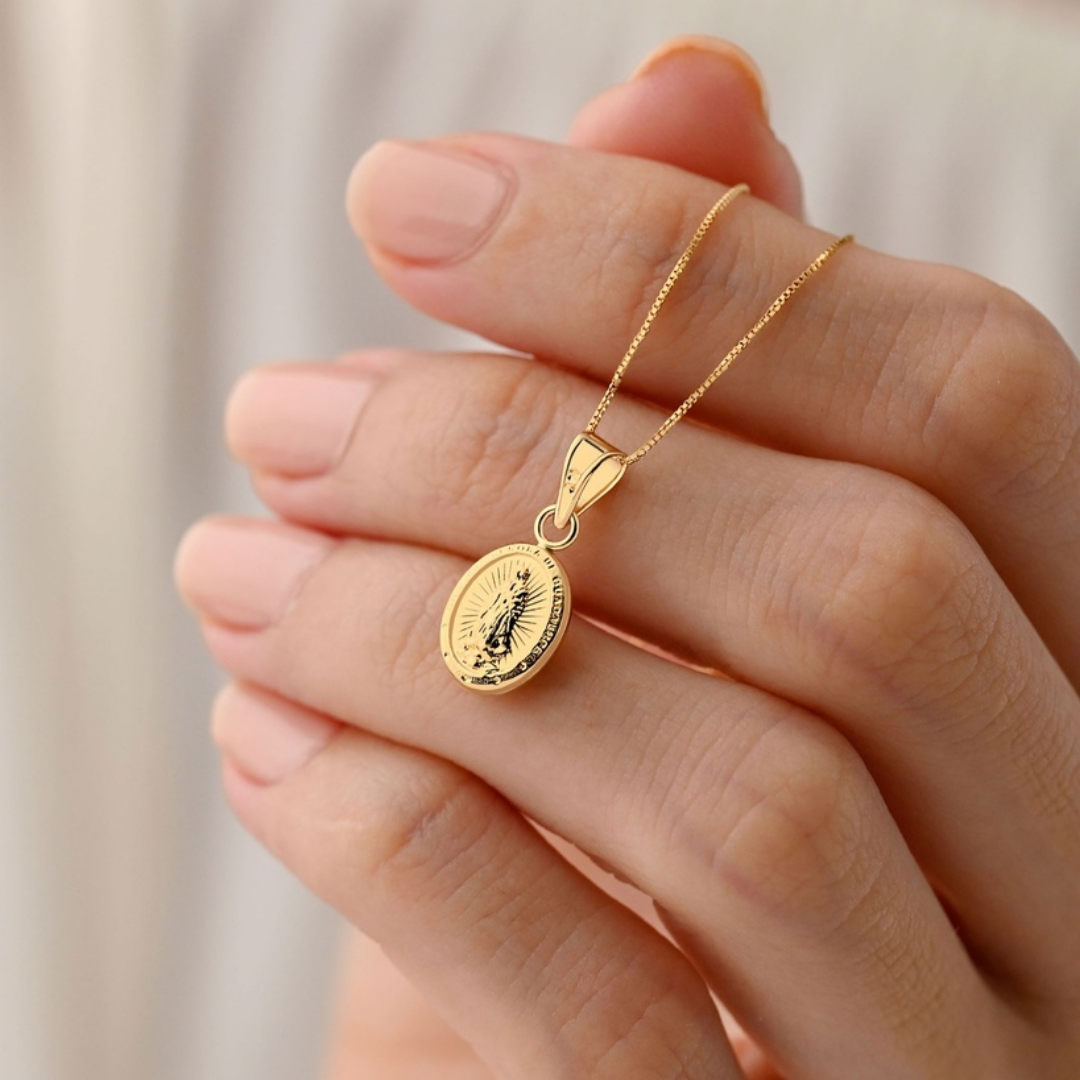 COMBO CADENA + DIJE DE ORO 18K - 02