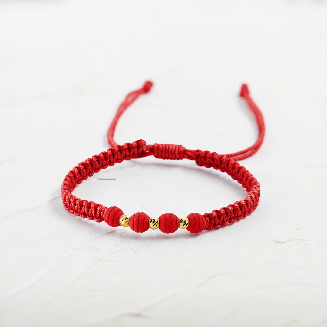 PULSERA DE HILO TEJIDA CON 3 BALINES DIAMANTADOS - 02